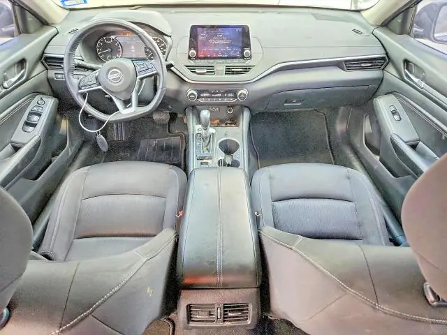 2019 NISSAN ALTIMA SV  