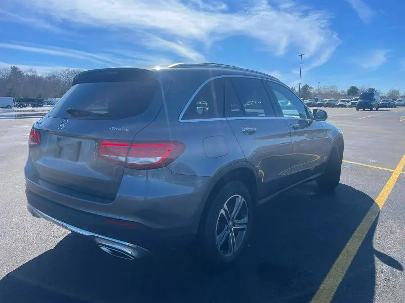2017 MERCEDES-BENZ GLC 300 4MATIC  