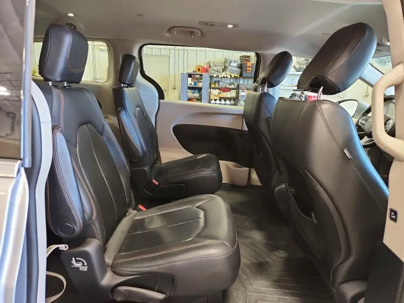 2017 CHRYSLER PACIFICA TOURING L  