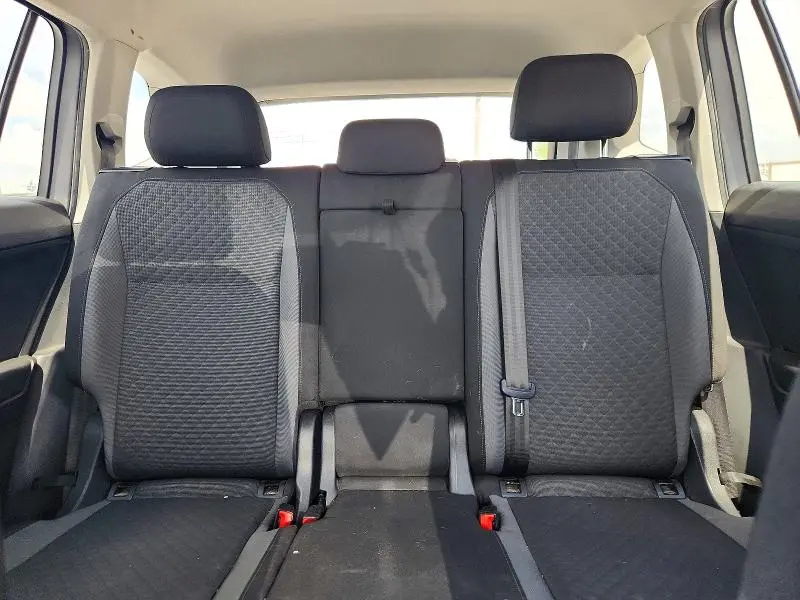 2020 VOLKSWAGEN TIGUAN S  