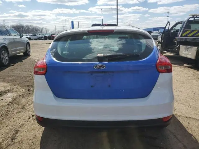 2018 FORD FOCUS SE  