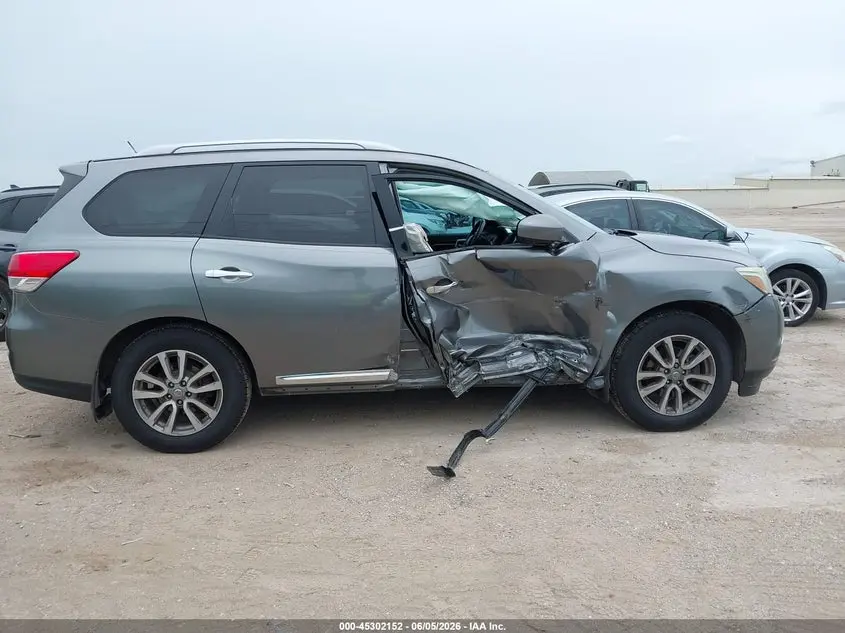 2015 NISSAN PATHFINDER SL