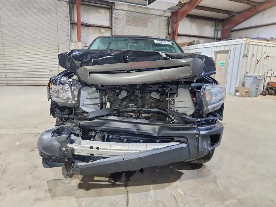 2019 TOYOTA TUNDRA SR  
