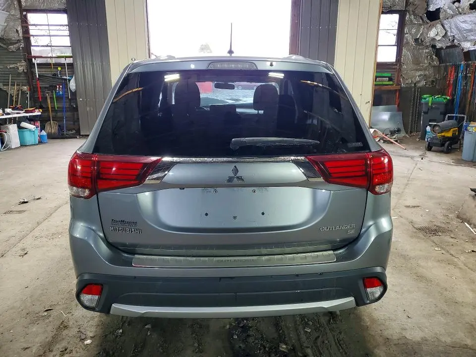 2016 MITSUBISHI OUTLANDER SE  