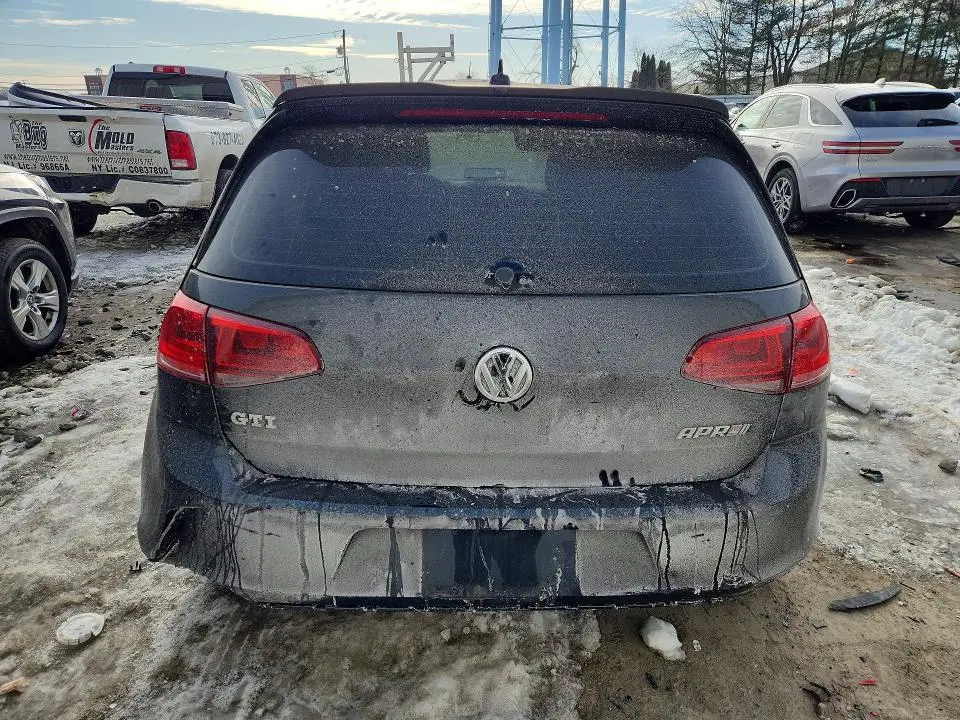 2017 VOLKSWAGEN GTI S  