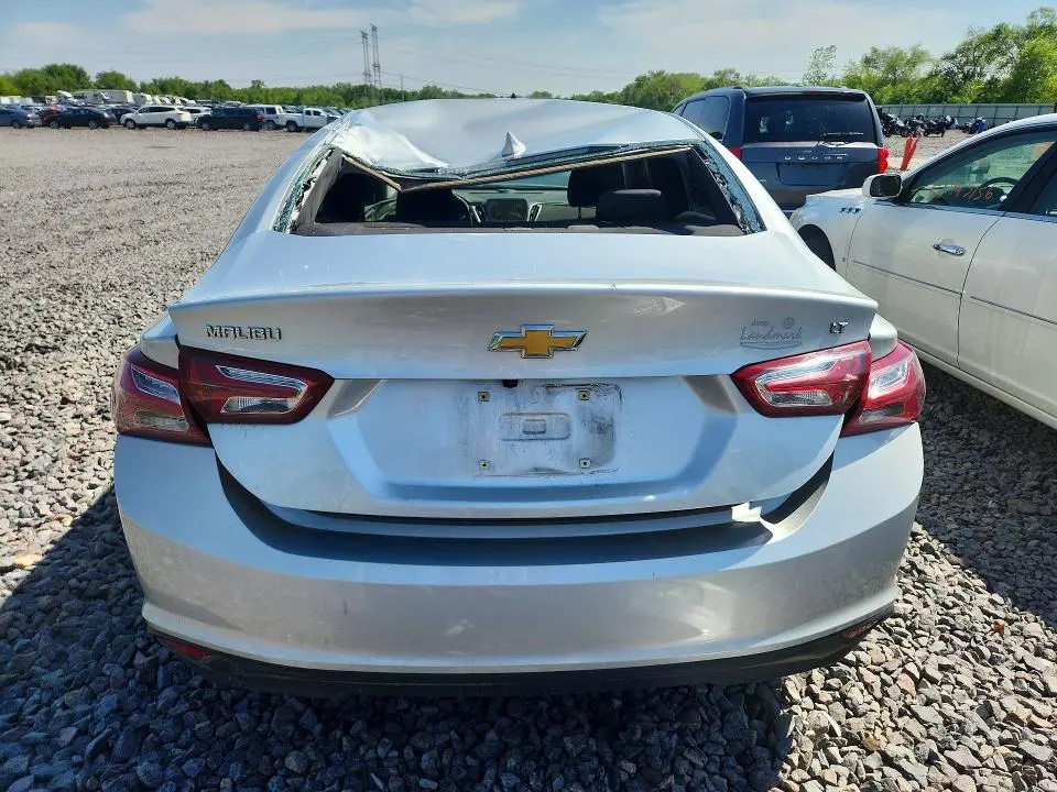 2022 CHEVROLET MALIBU LT  
