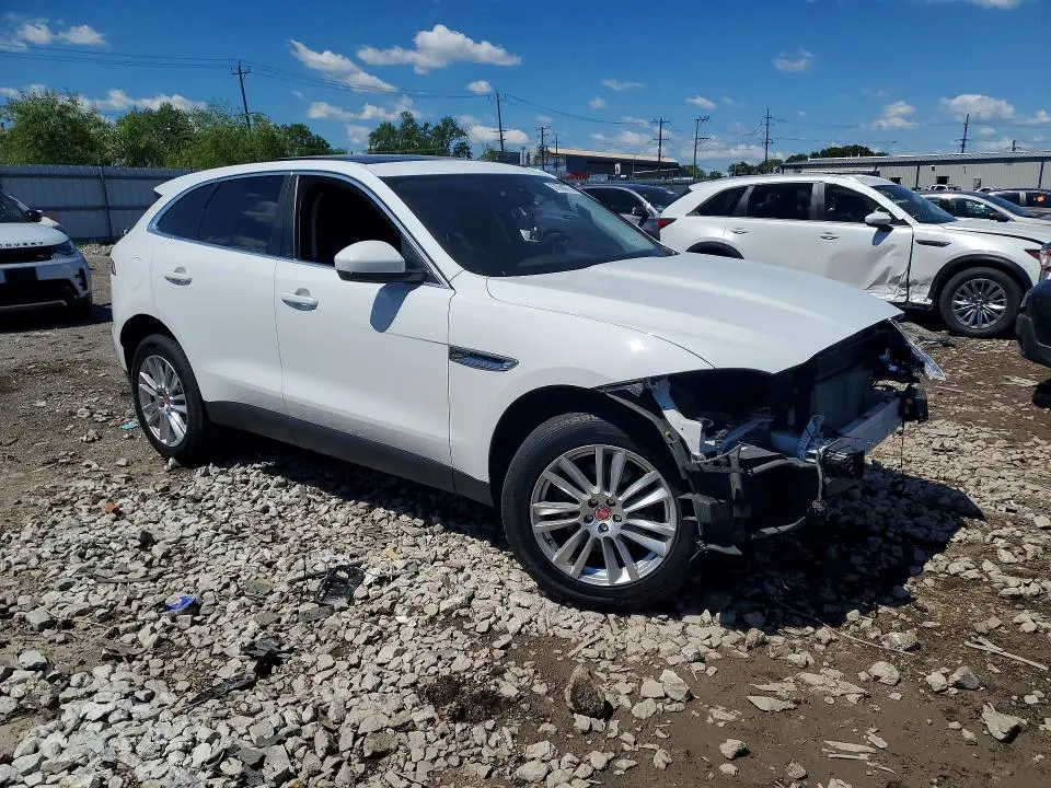 2020 JAGUAR F-PACE PRESTIGE  