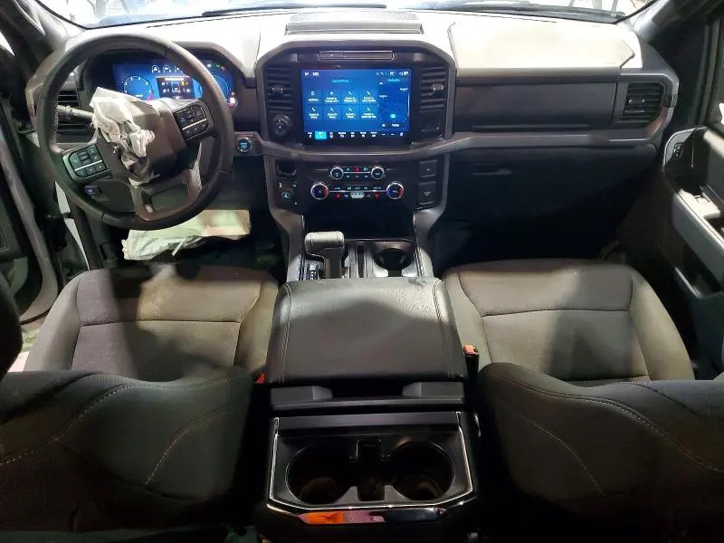 2025 FORD F150 XLT  