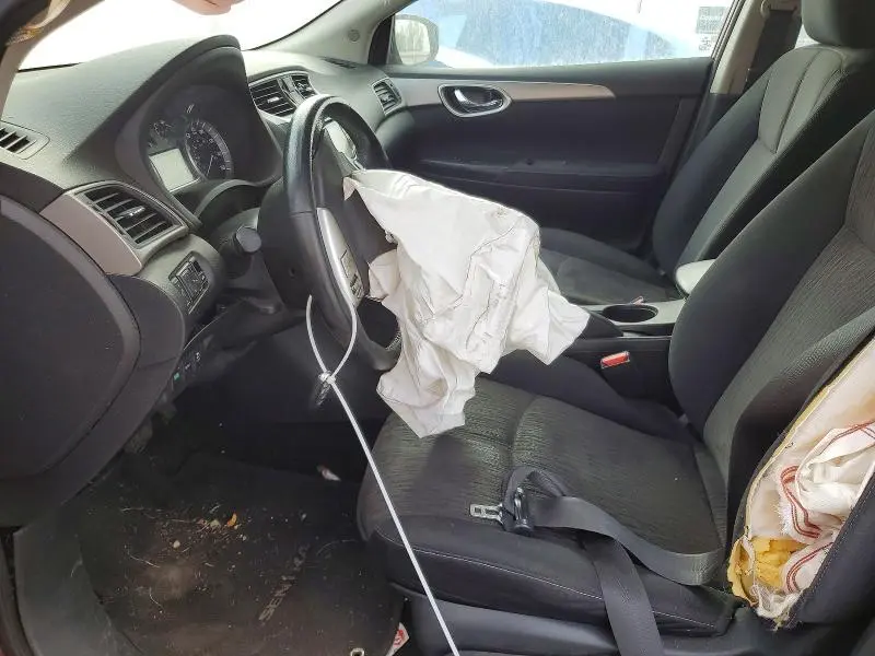 2015 NISSAN SENTRA SV  
