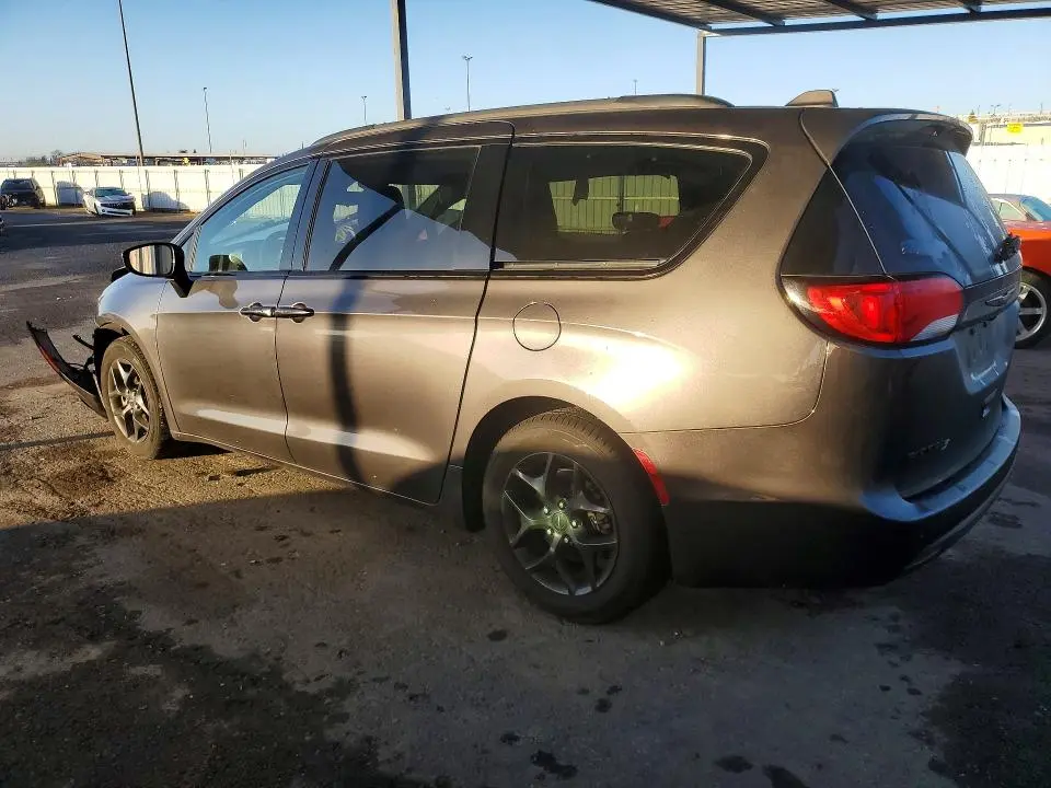 2018 CHRYSLER PACIFICA   