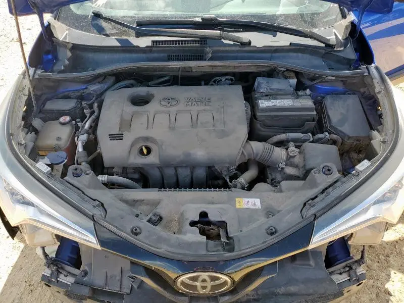 2018 TOYOTA C-HR XLE  