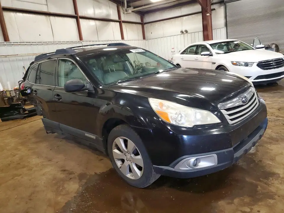 2011 SUBARU OUTBACK 2.5I PREMIUM  