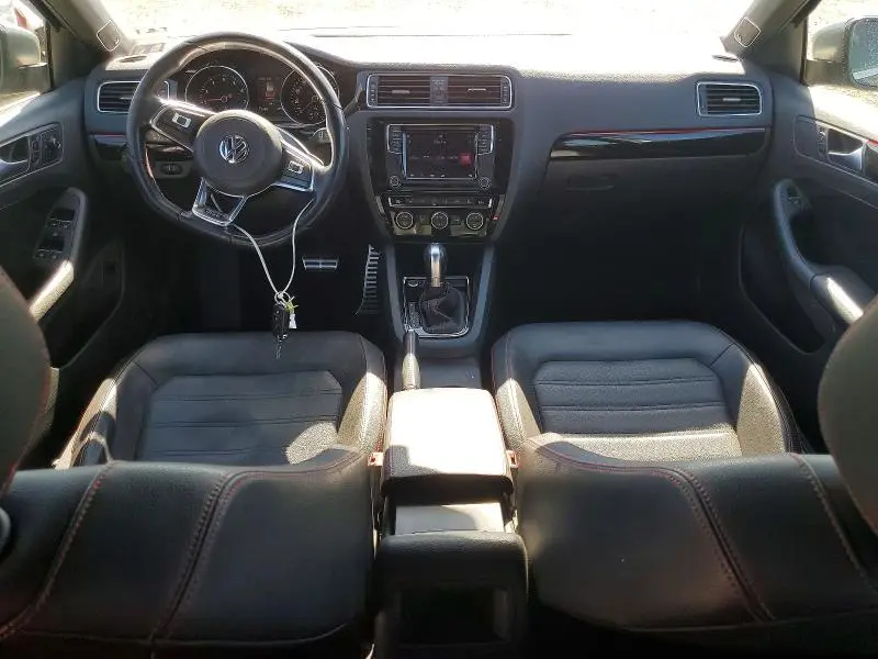 2017 VOLKSWAGEN JETTA   