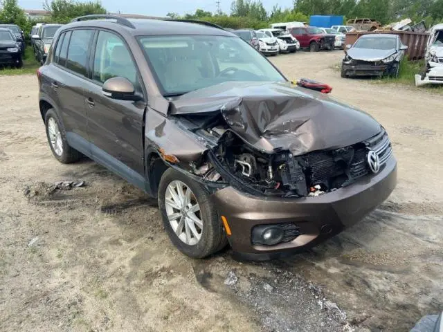 2015 VOLKSWAGEN TIGUAN S  
