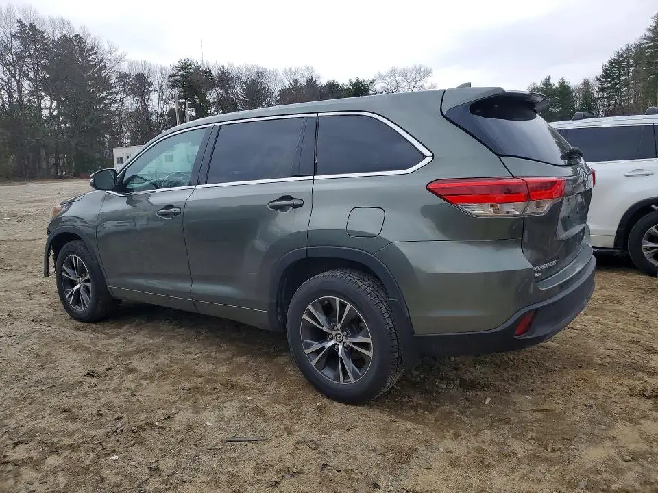 2018 TOYOTA HIGHLANDER LE PLUS  