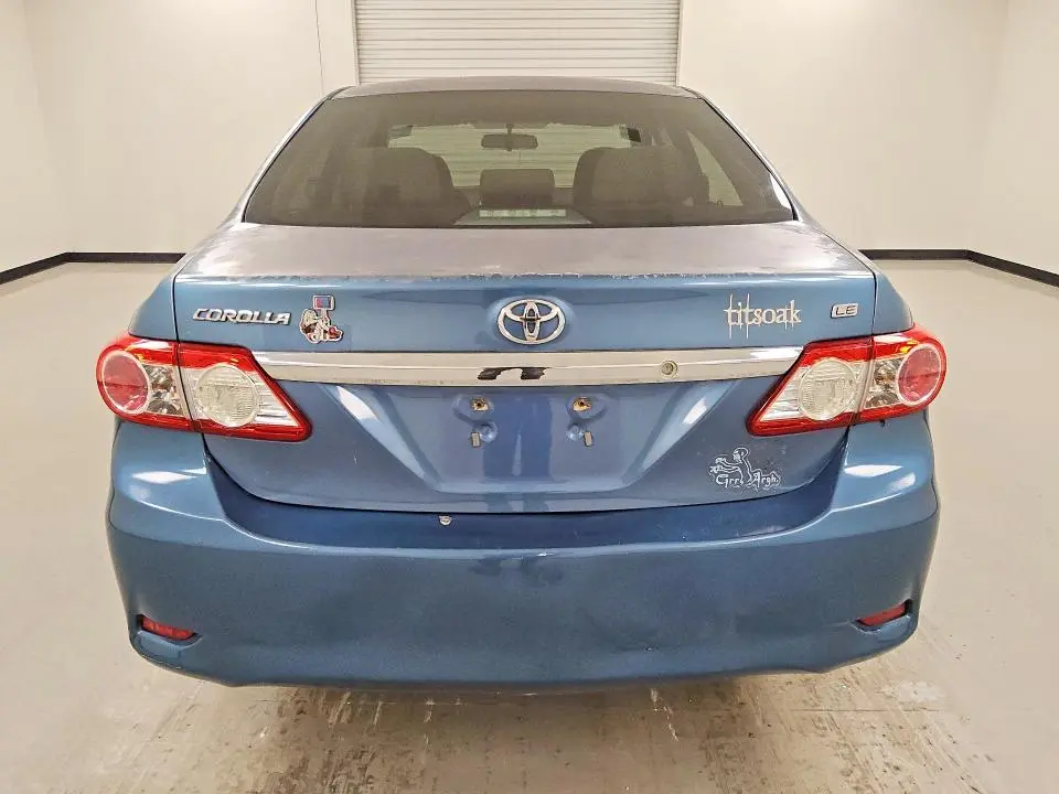2013 TOYOTA COROLLA LE  
