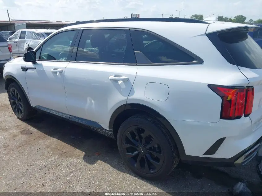 2023 KIA SORENTO SX