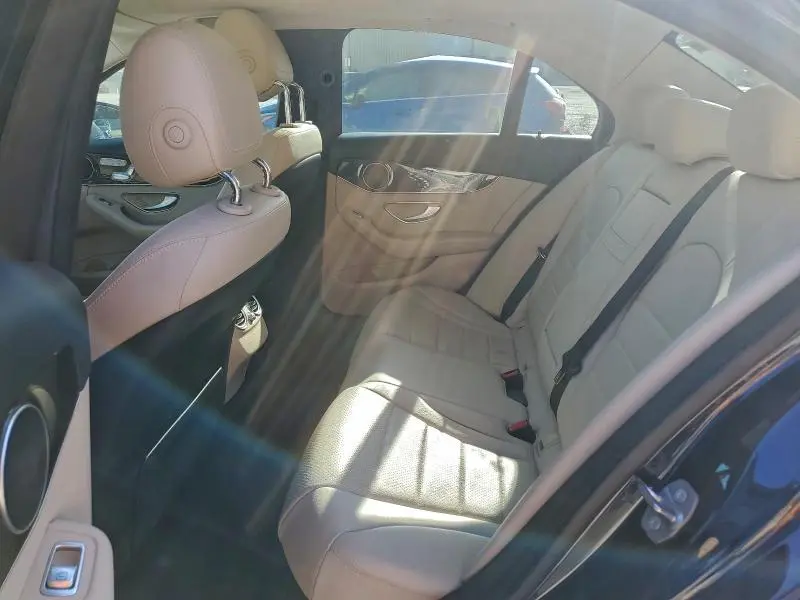 2017 MERCEDES-BENZ C 300  