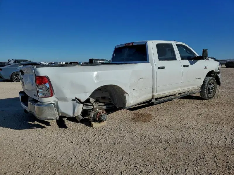 2022 RAM 3500 TRADESMAN  
