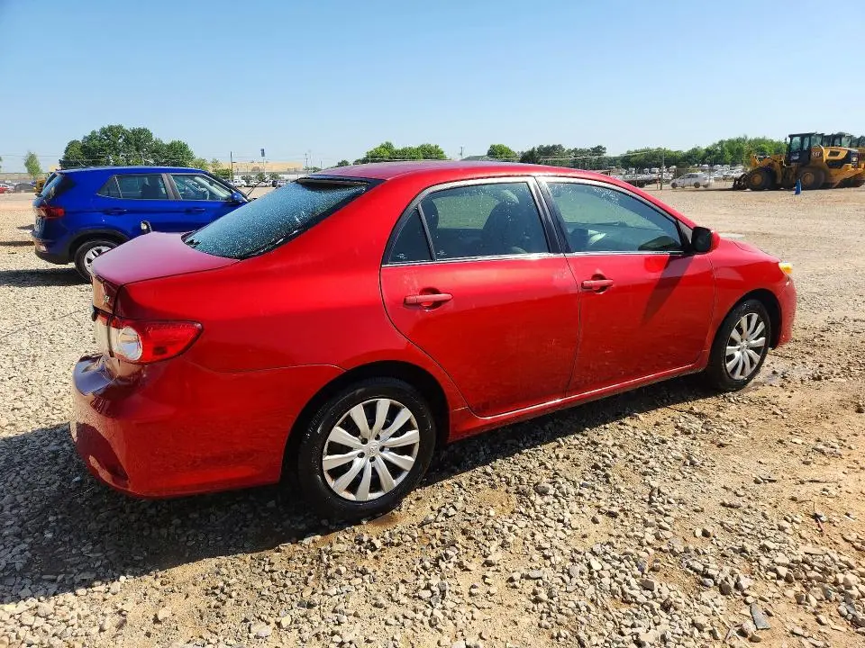 2013 TOYOTA COROLLA LE  