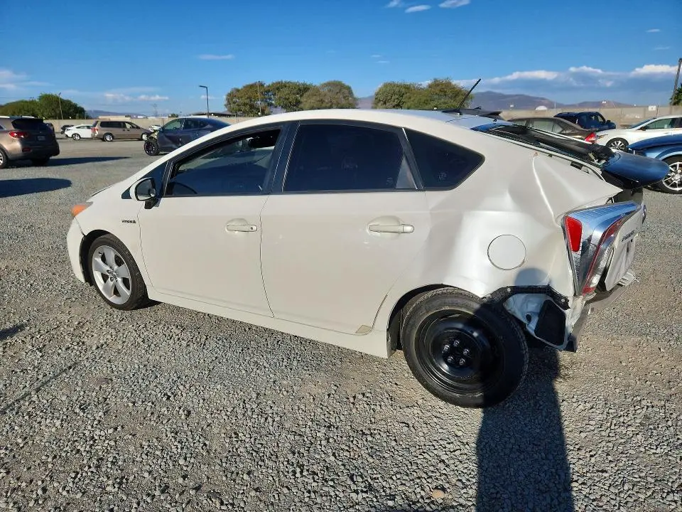 2012 TOYOTA PRIUS FIVE  