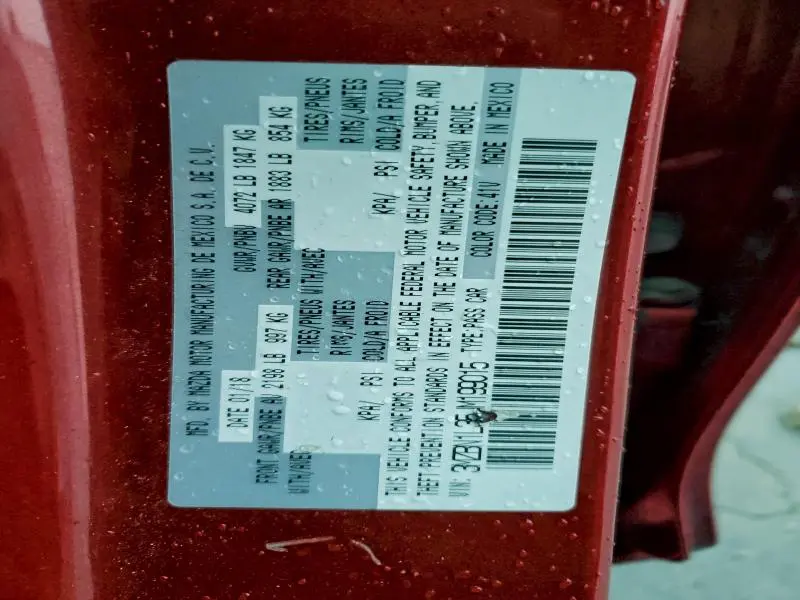 2018 MAZDA 3 TOURING  