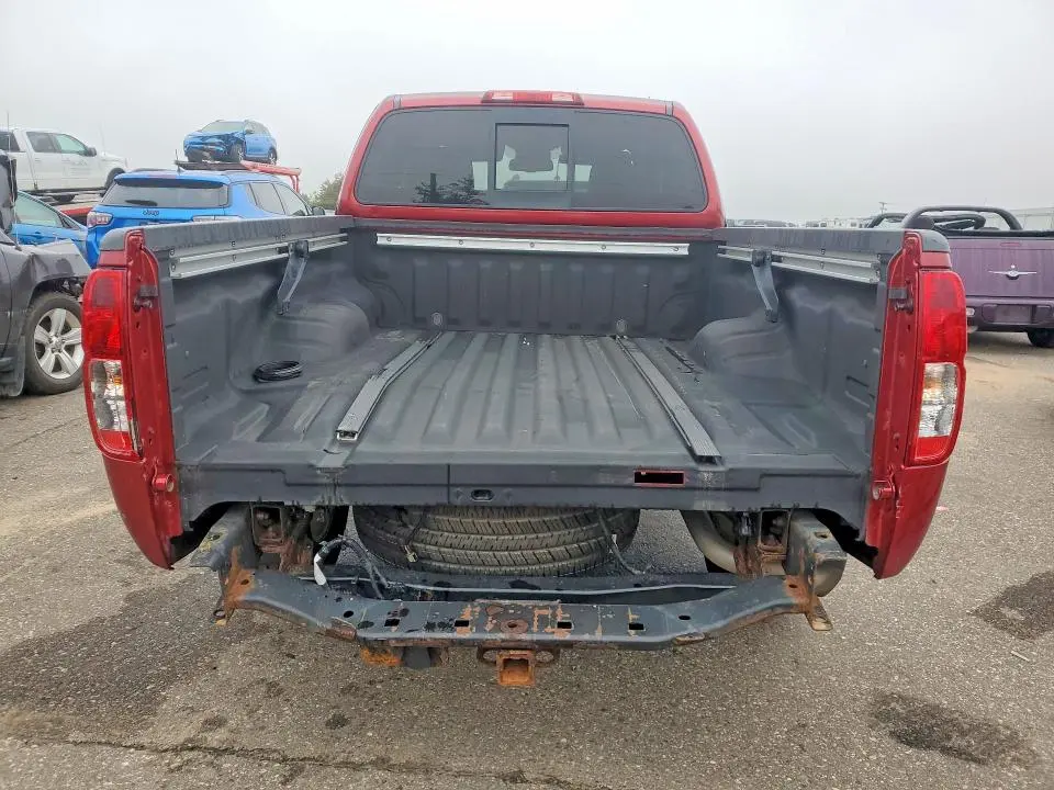 2019 NISSAN FRONTIER SV V6  