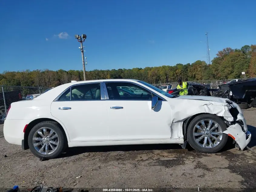 2016 CHRYSLER 300C AWD