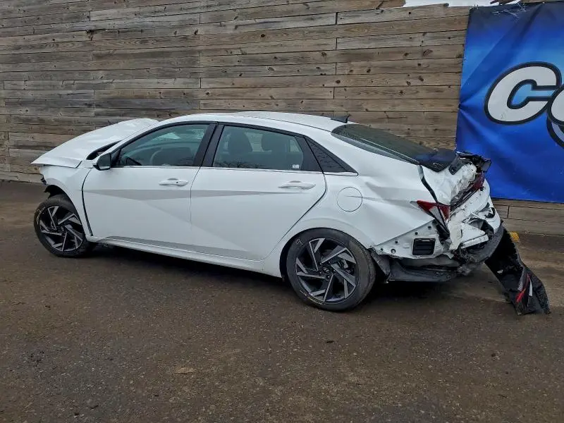 2025 HYUNDAI ELANTRA SEL  