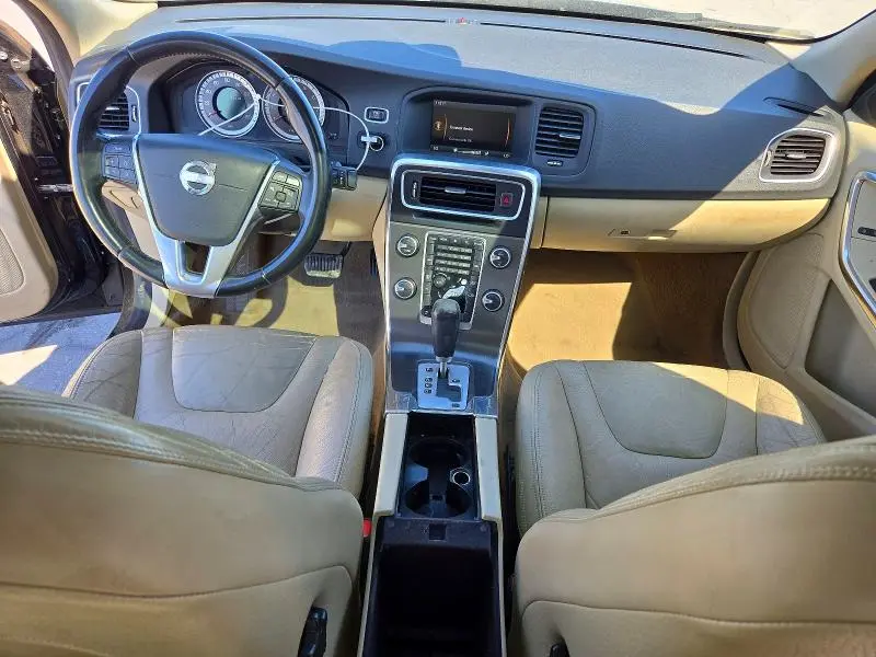 2012 VOLVO S60 T5  