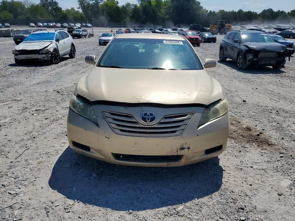 2010 TOYOTA CAMRY LE  