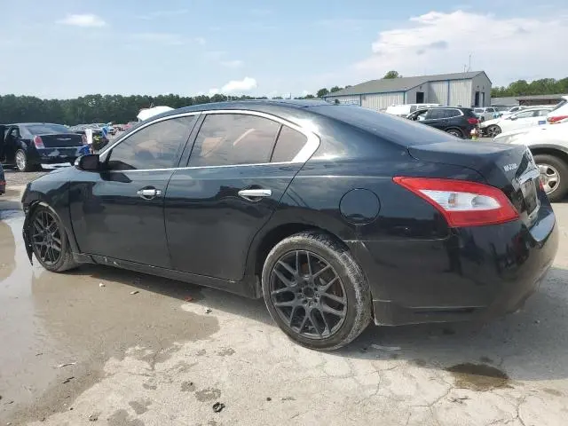 2011 NISSAN MAXIMA S  