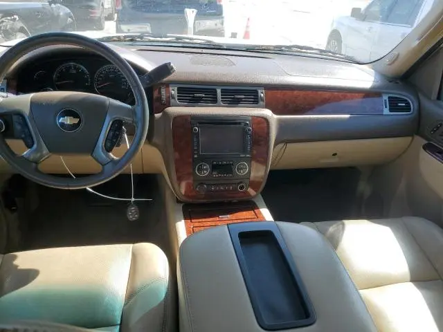 2012 CHEVROLET SUBURBAN K1500 LTZ  