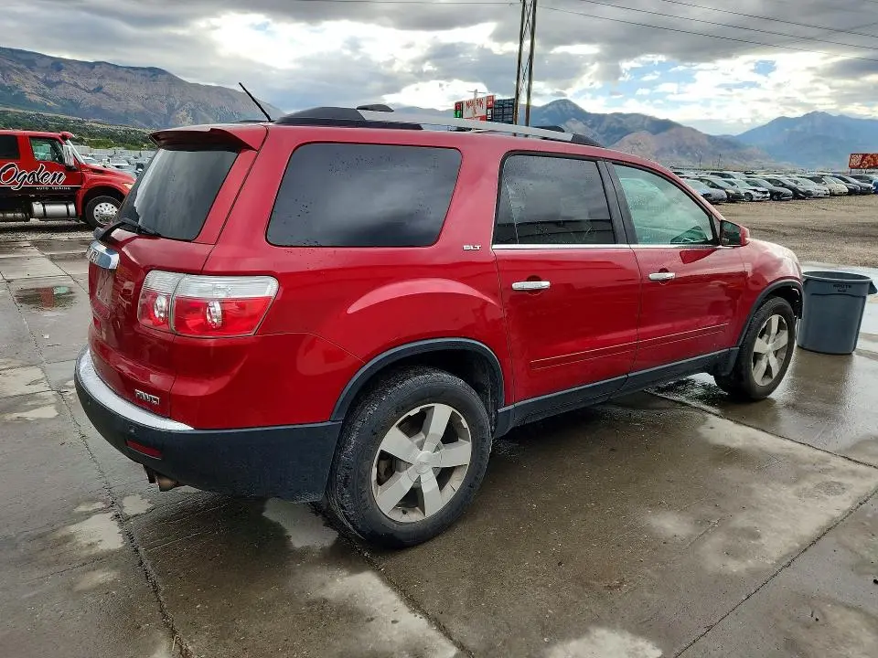 2012 GMC ACADIA SLT-1  
