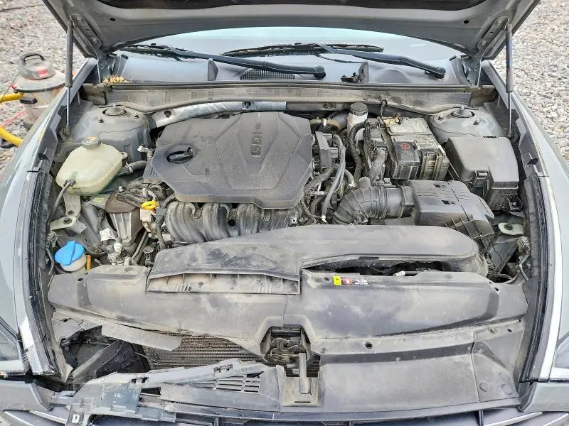 2020 HYUNDAI SONATA SE  