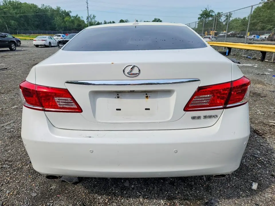 2011 LEXUS ES 350  