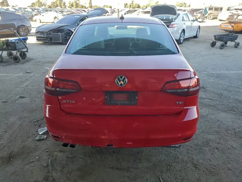 2016 VOLKSWAGEN JETTA SPORT  