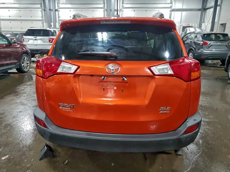 2015 TOYOTA RAV4 XLE  