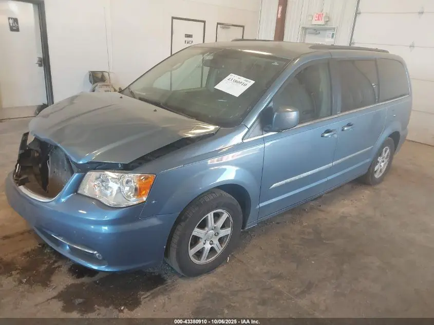 2012 CHRYSLER TOWN & COUNTRY TOURING