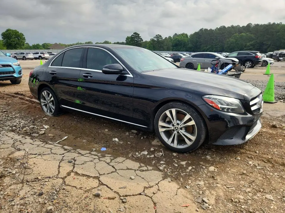 2020 MERCEDES-BENZ C 300  