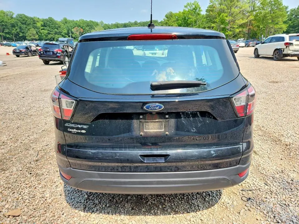 2017 FORD ESCAPE S  