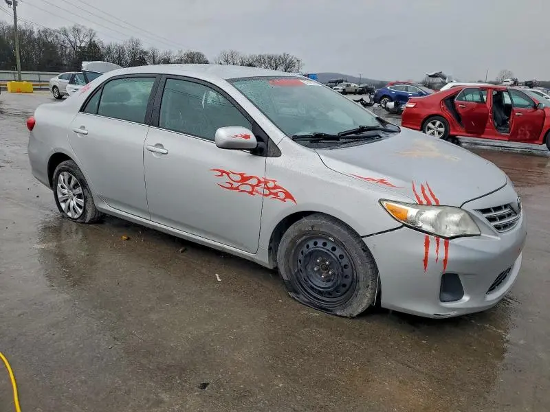 2013 TOYOTA COROLLA BASE  