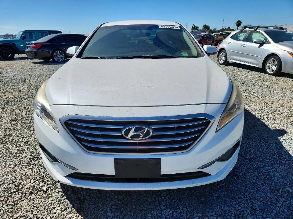 2016 HYUNDAI SONATA SE  