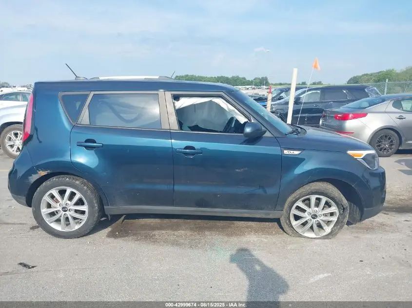 2019 KIA SOUL +
