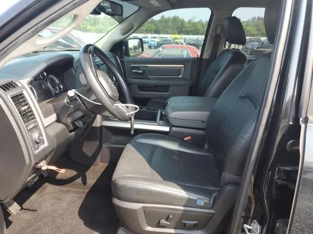 2015 RAM 1500 SLT  