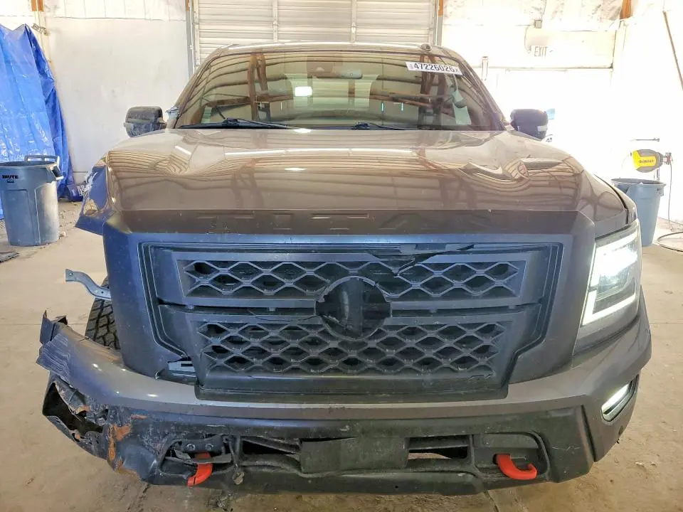 2020 NISSAN TITAN PRO-4X  