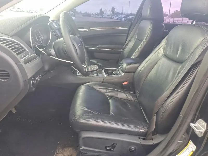 2019 CHRYSLER 300 TOURING  