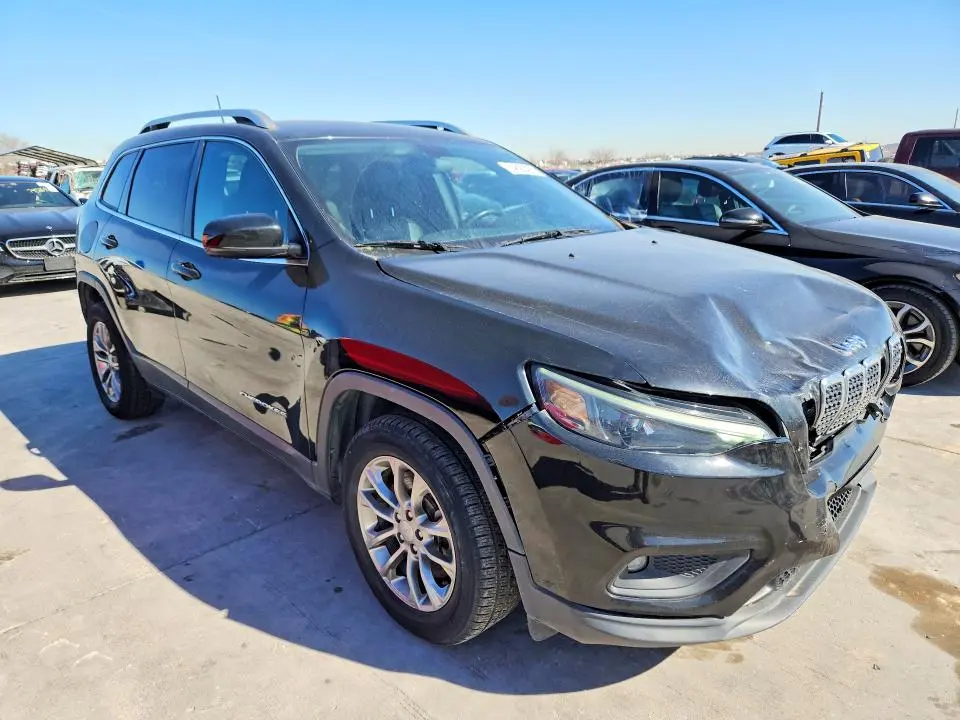 2020 JEEP CHEROKEE LATITUDE PLUS  