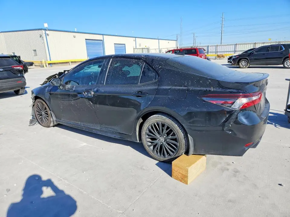 2021 TOYOTA CAMRY SE NIGHTSHADE  