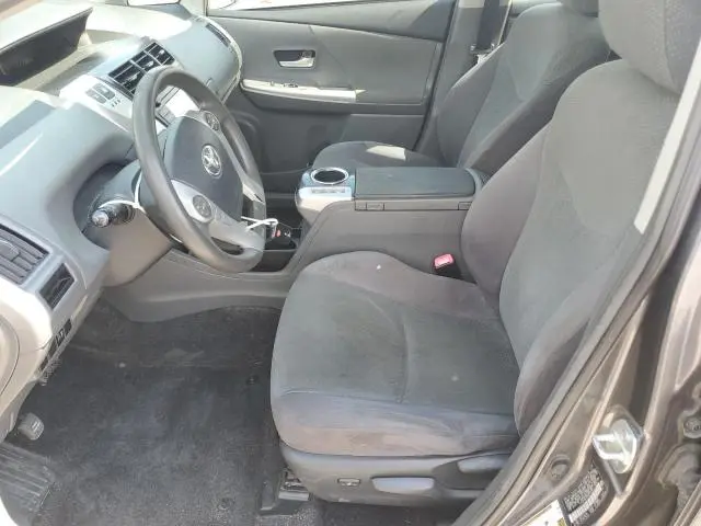2013 TOYOTA PRIUS V